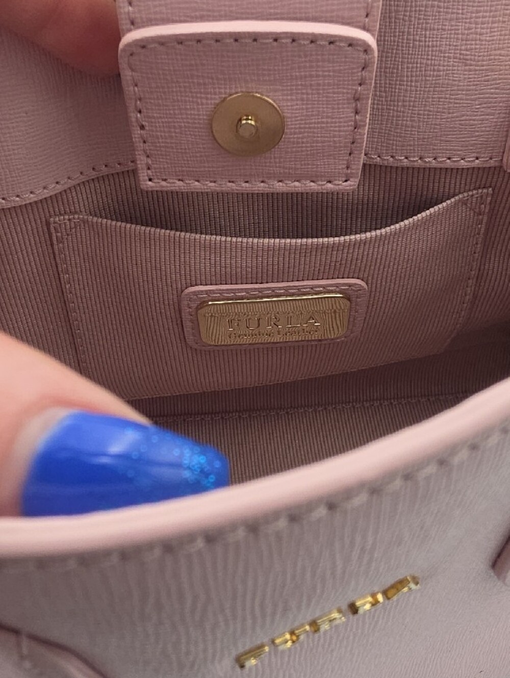 Furla Light Baby Pink Saffiano Small Satchel W Top Handles Gold Hardware (EUC)๐ - Picture 10 of 11